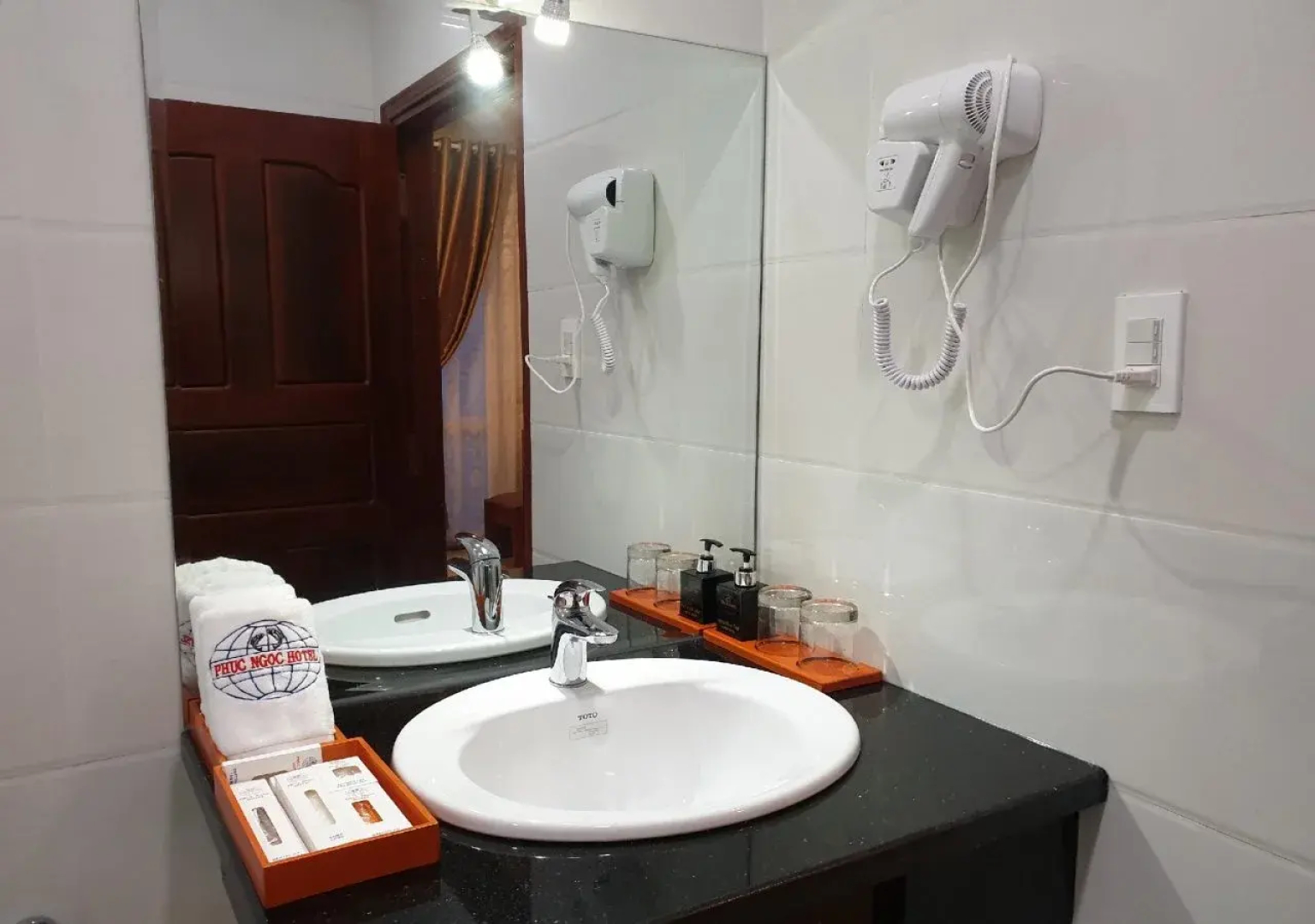 Phuc Ngoc Hotel