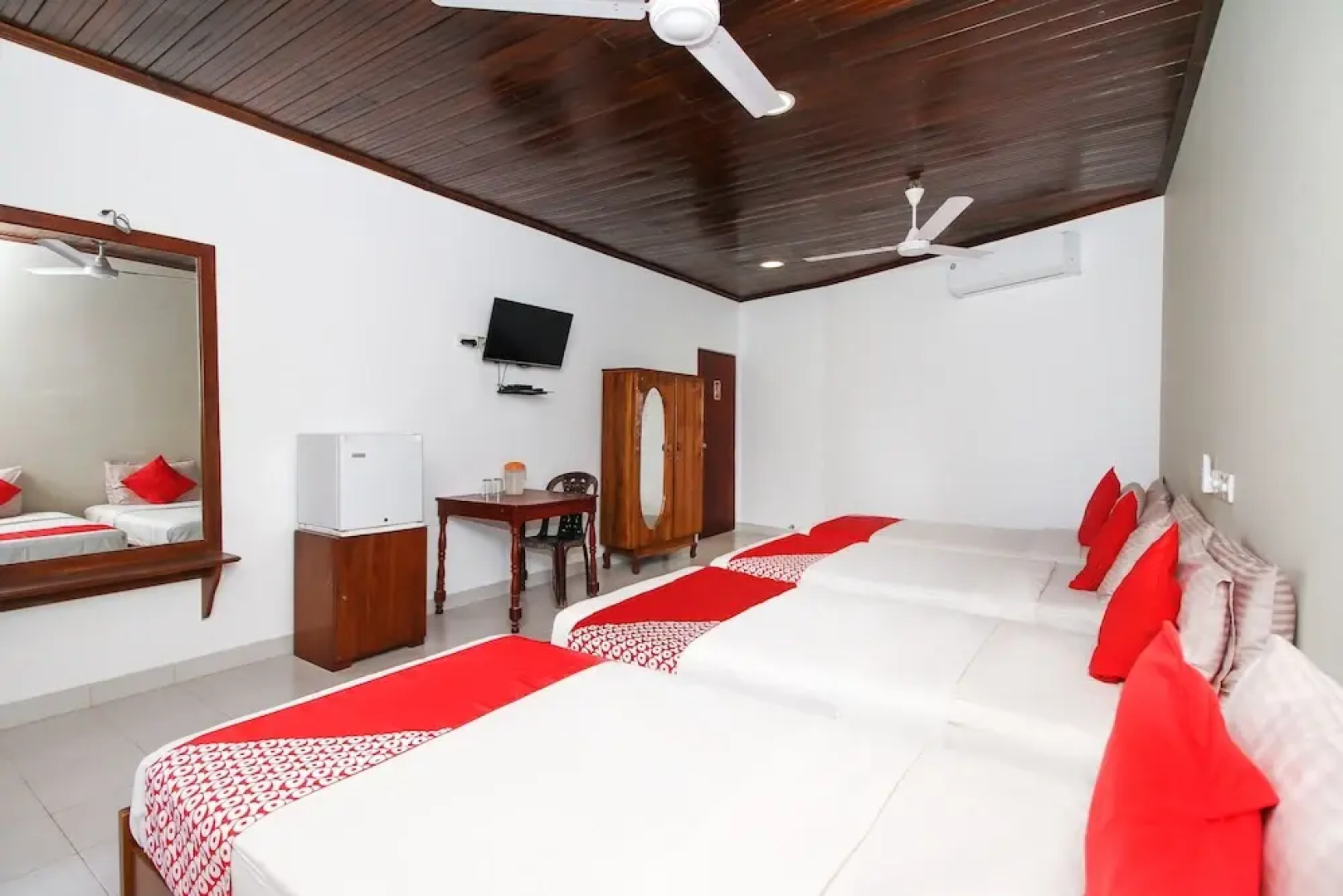 OYO 506 Bandu River Inn