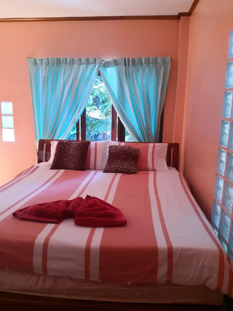 Black Marine Guest House