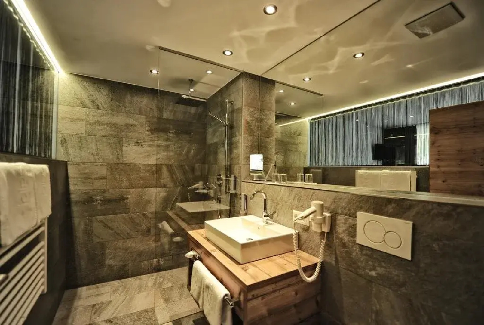 alpslodge Hotel Garni