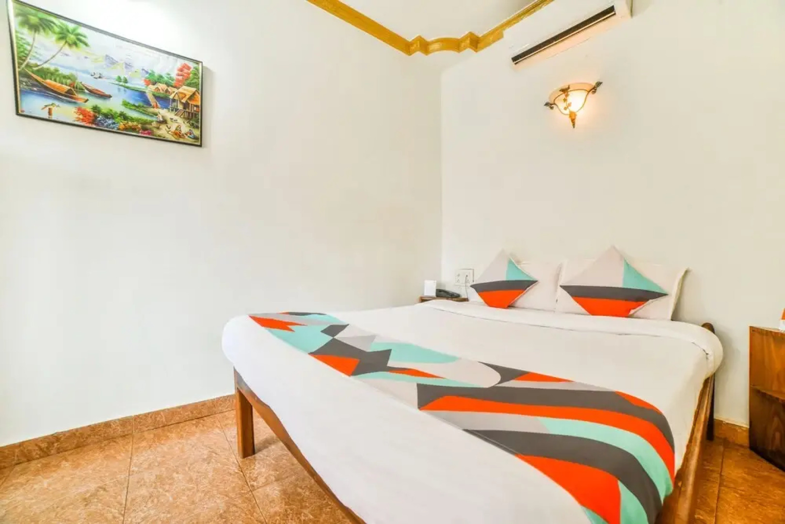 FabHotel Arpora Lakeview