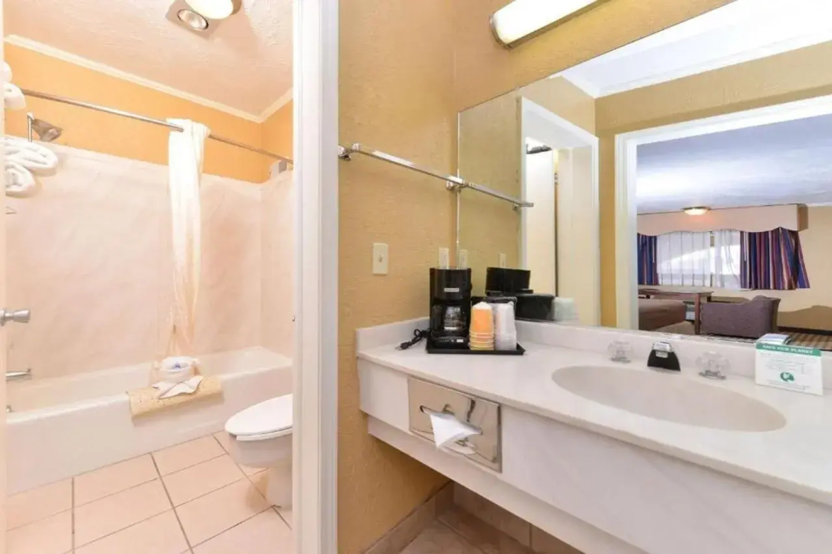 Executive Plus Inn & Suites