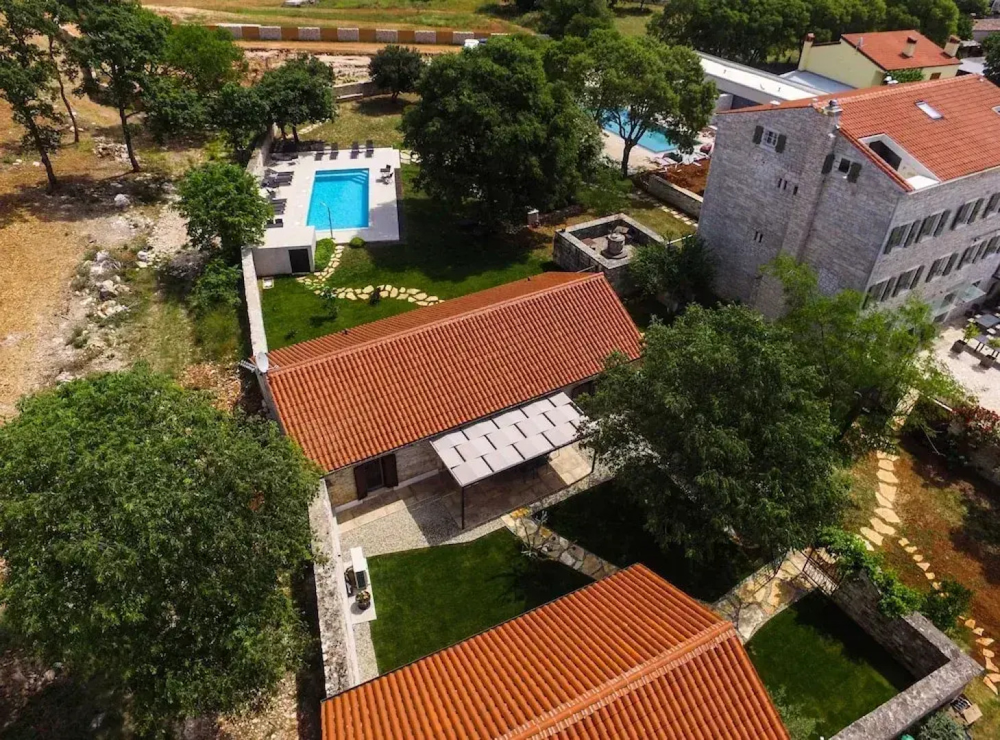 The Poolside Stone House in Bale