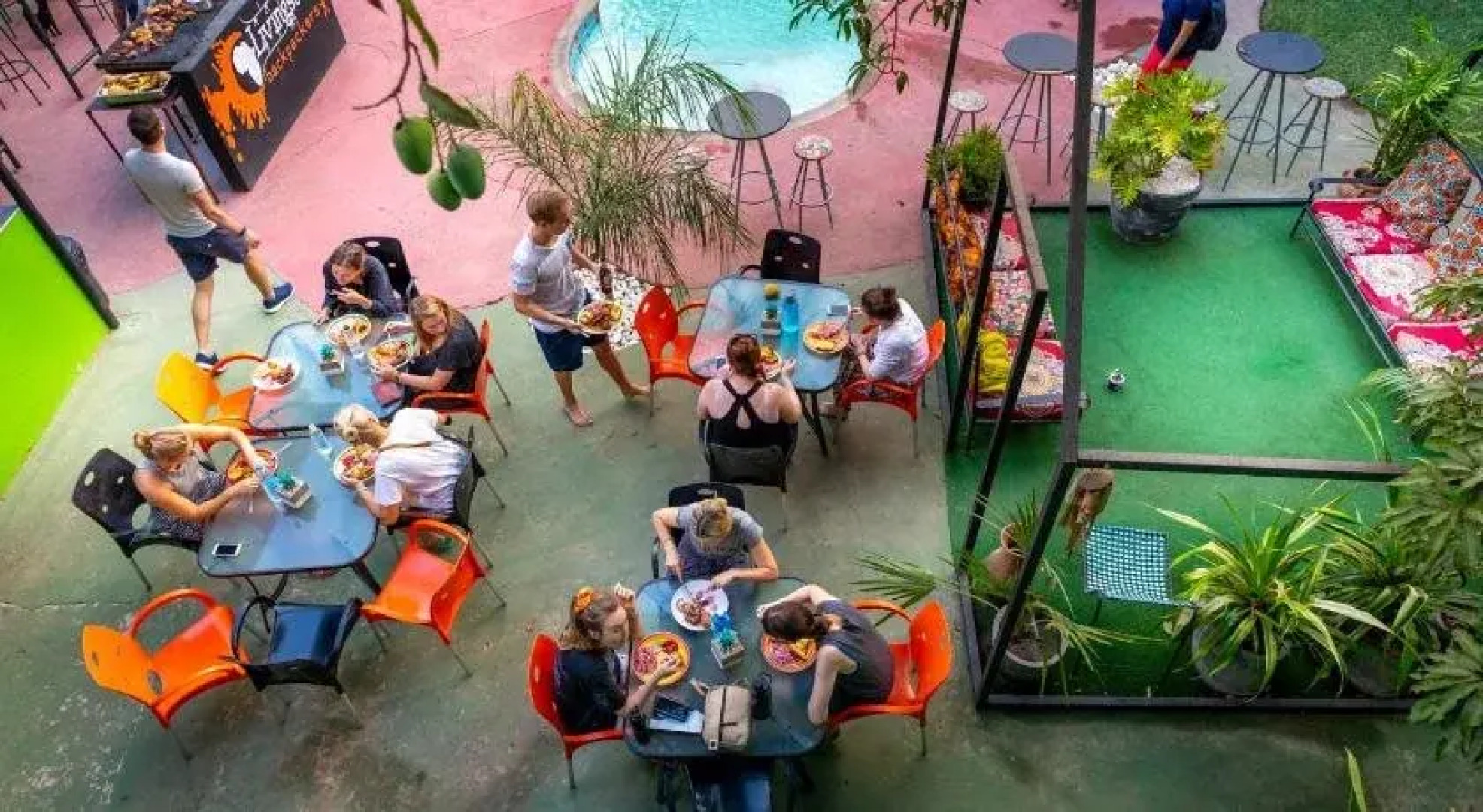 Livingstone Backpackers