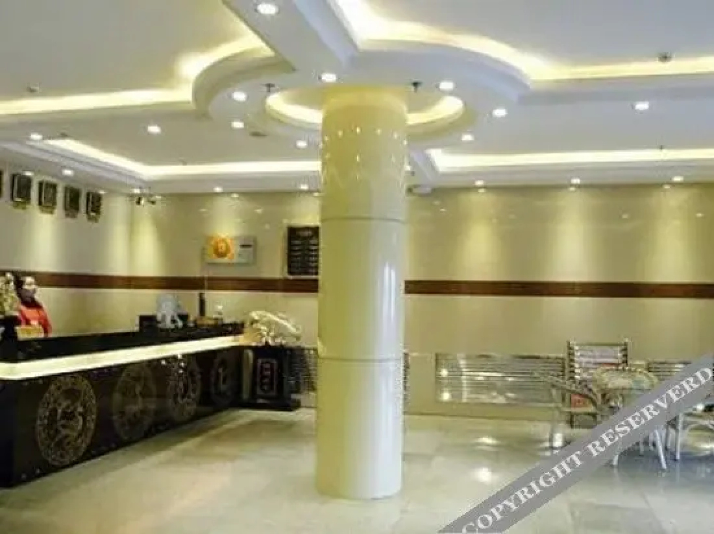 Zhanqian Hotel