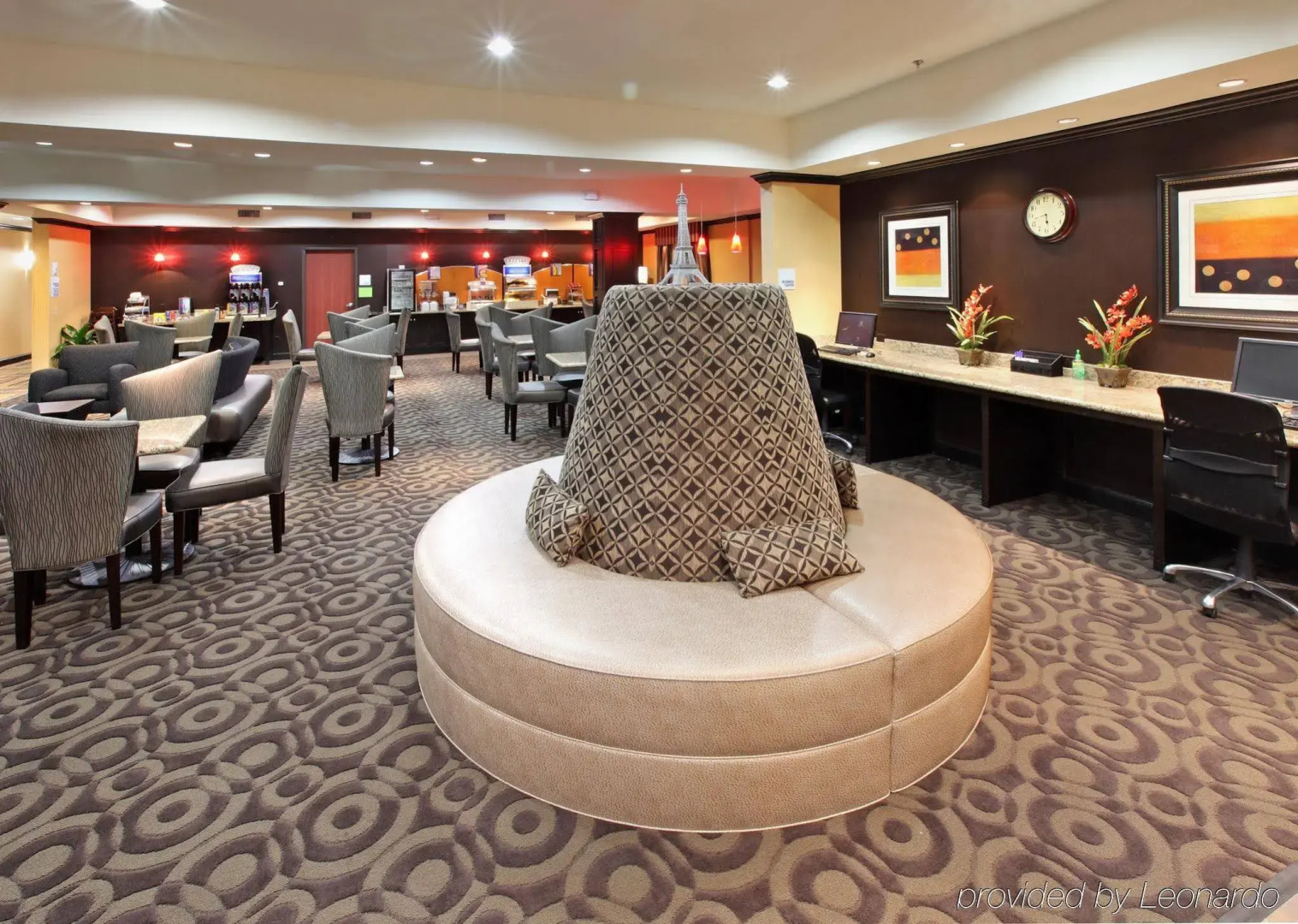 Holiday Inn Express & Suites Paris, Texas by IHG