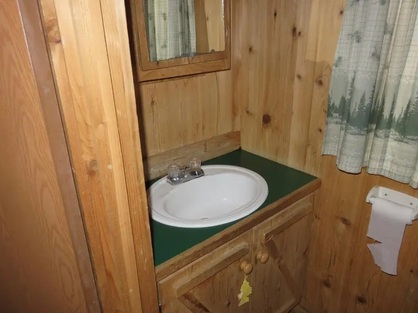 White Pines Campsites - A Cruise Inn Park