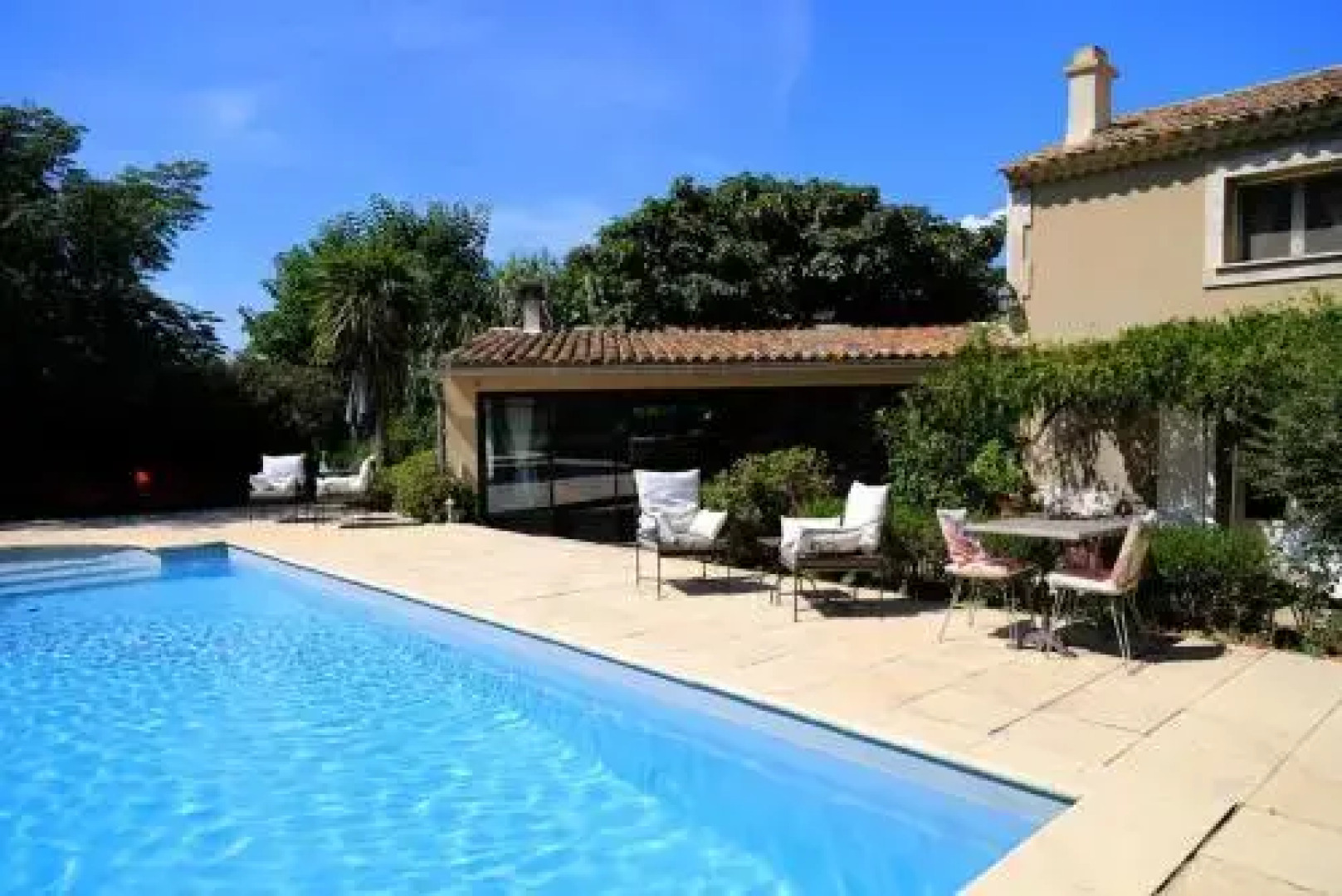 Maison d'hotes "Les Ecuries du Mas"