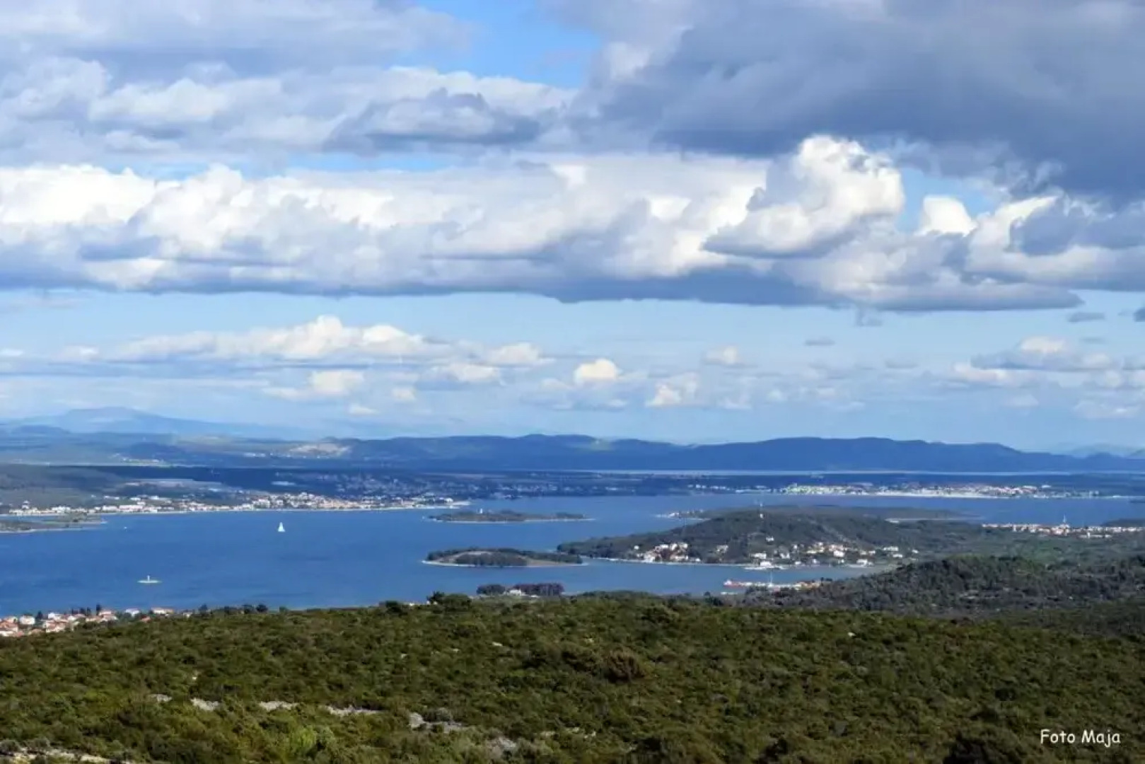 Pero - Free Parking - A1- Žuti