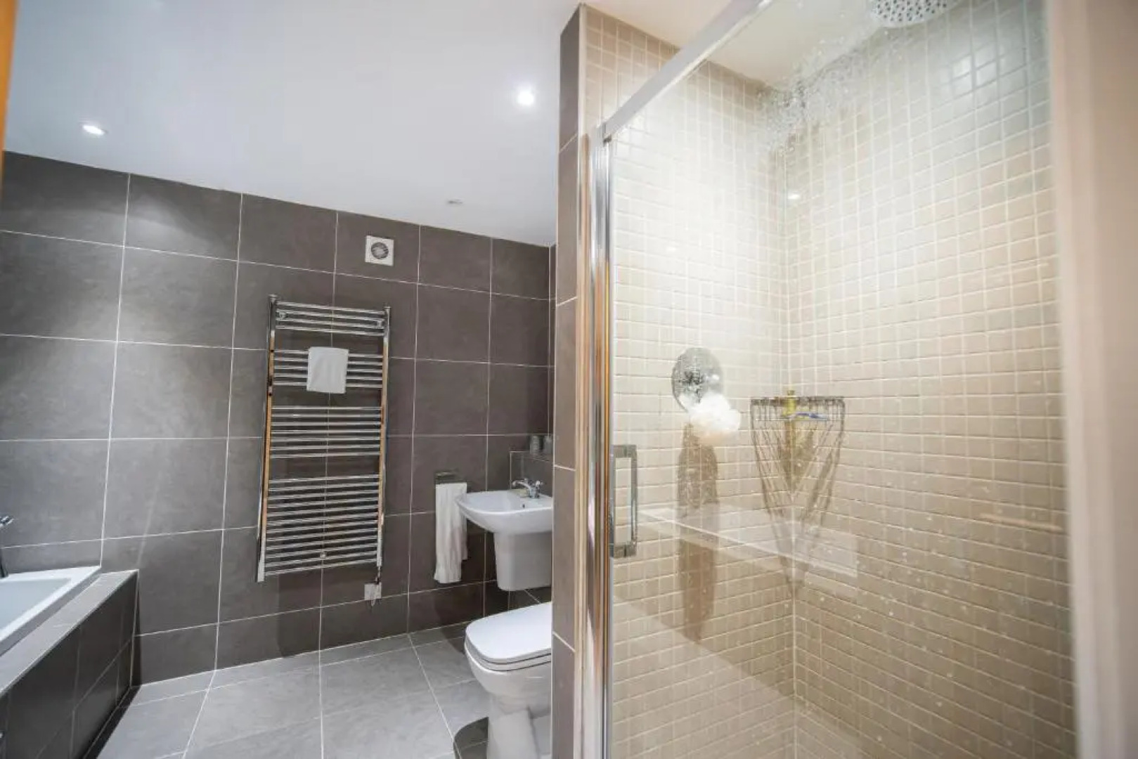 A UK Family Staycation December 20-29