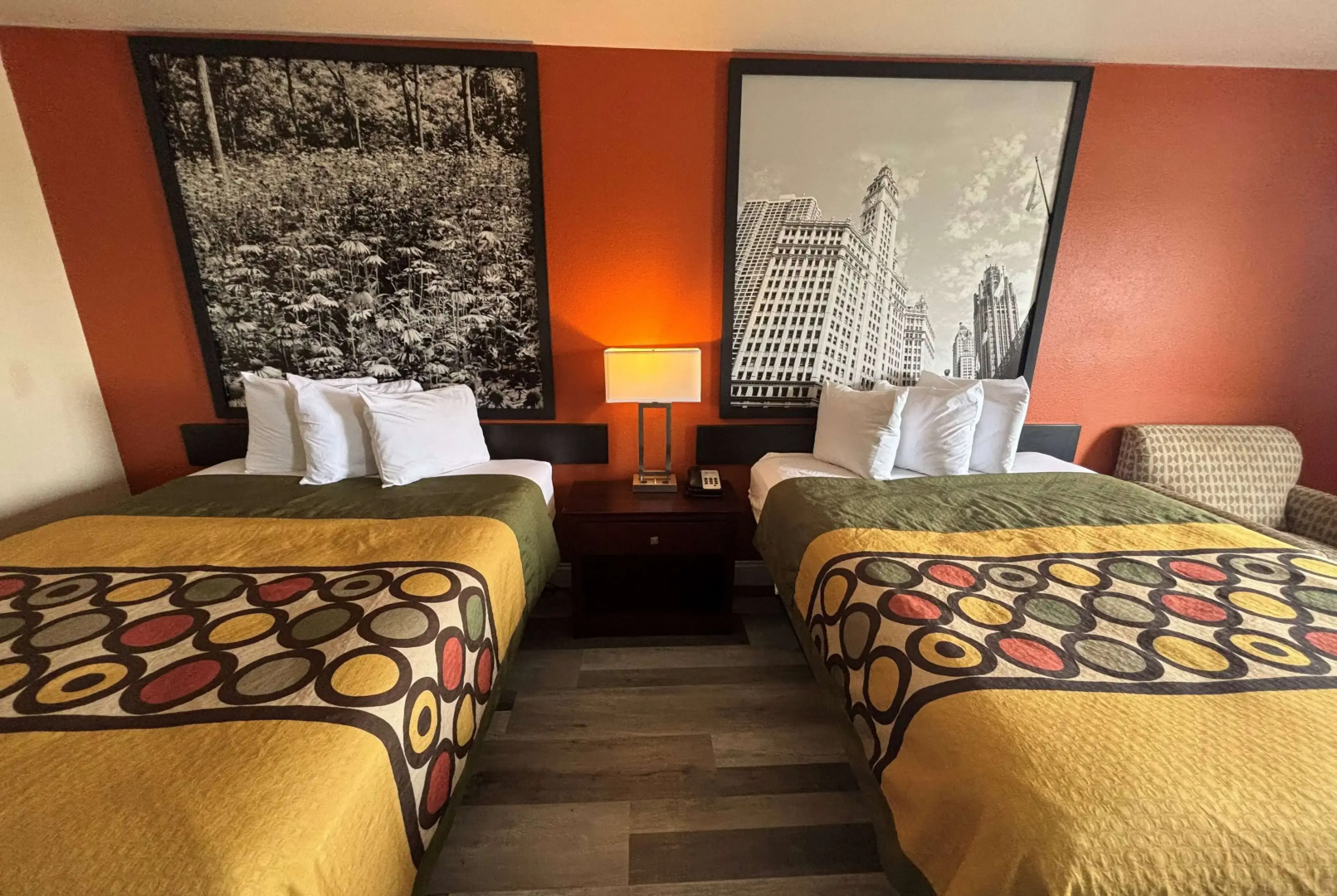 Super 8 by Wyndham Pontoon Beach IL/St. Louis MO Area