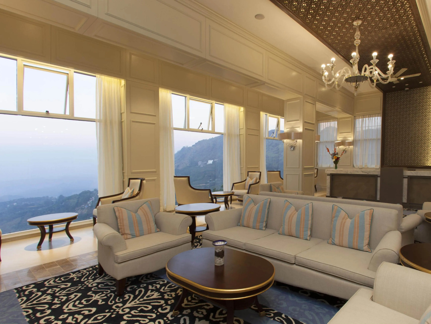 Fragrant Nature Munnar - A Classified Hotel