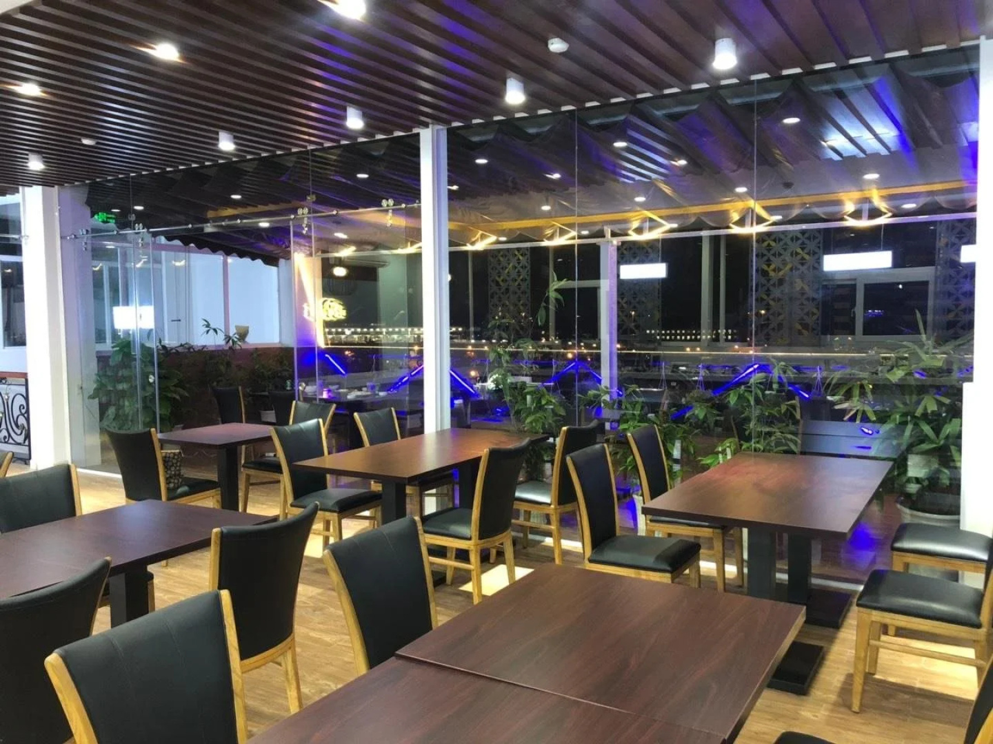 Doha 2 Hotel Saigon Airport
