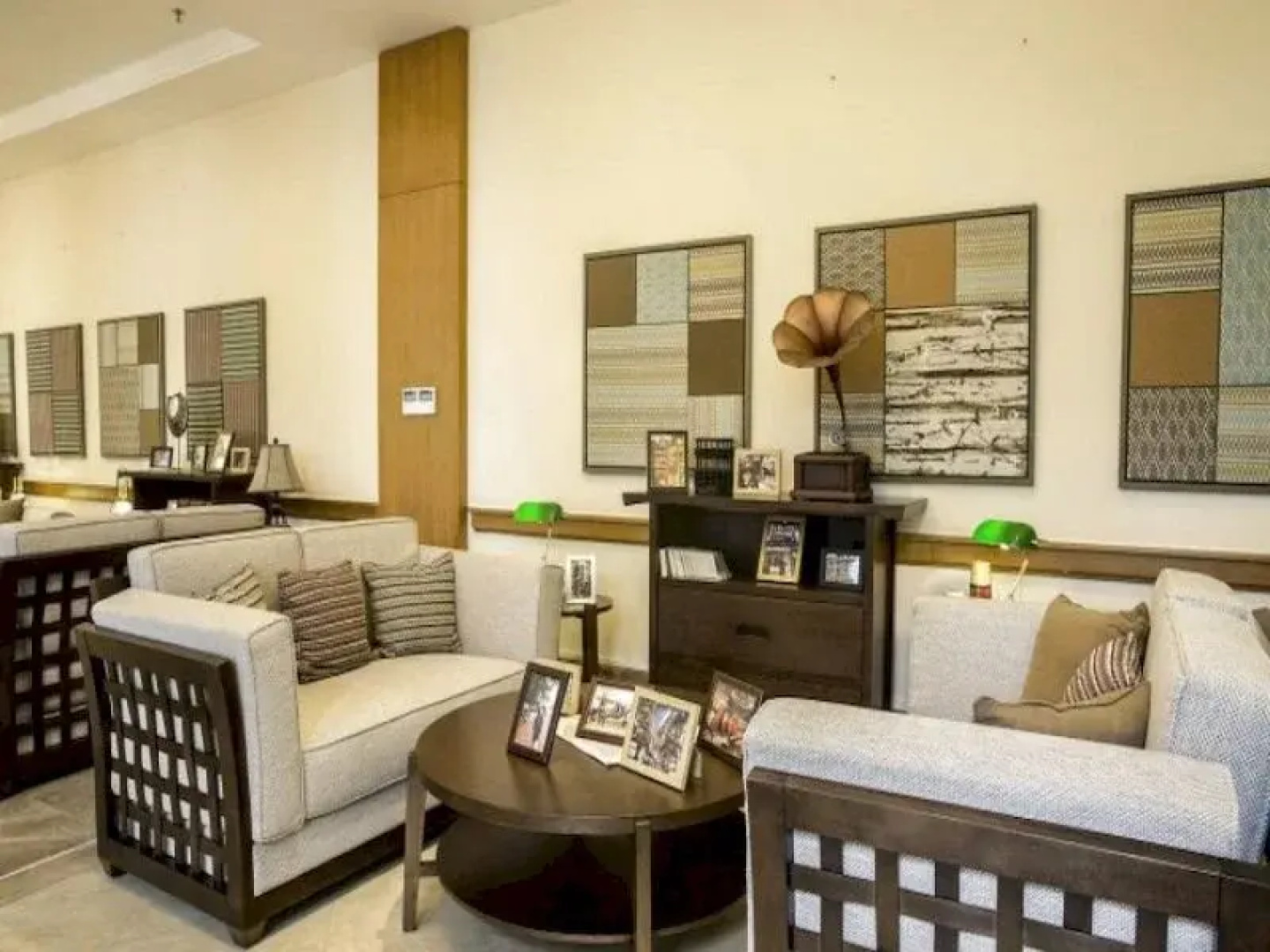 Golden Height Hotel