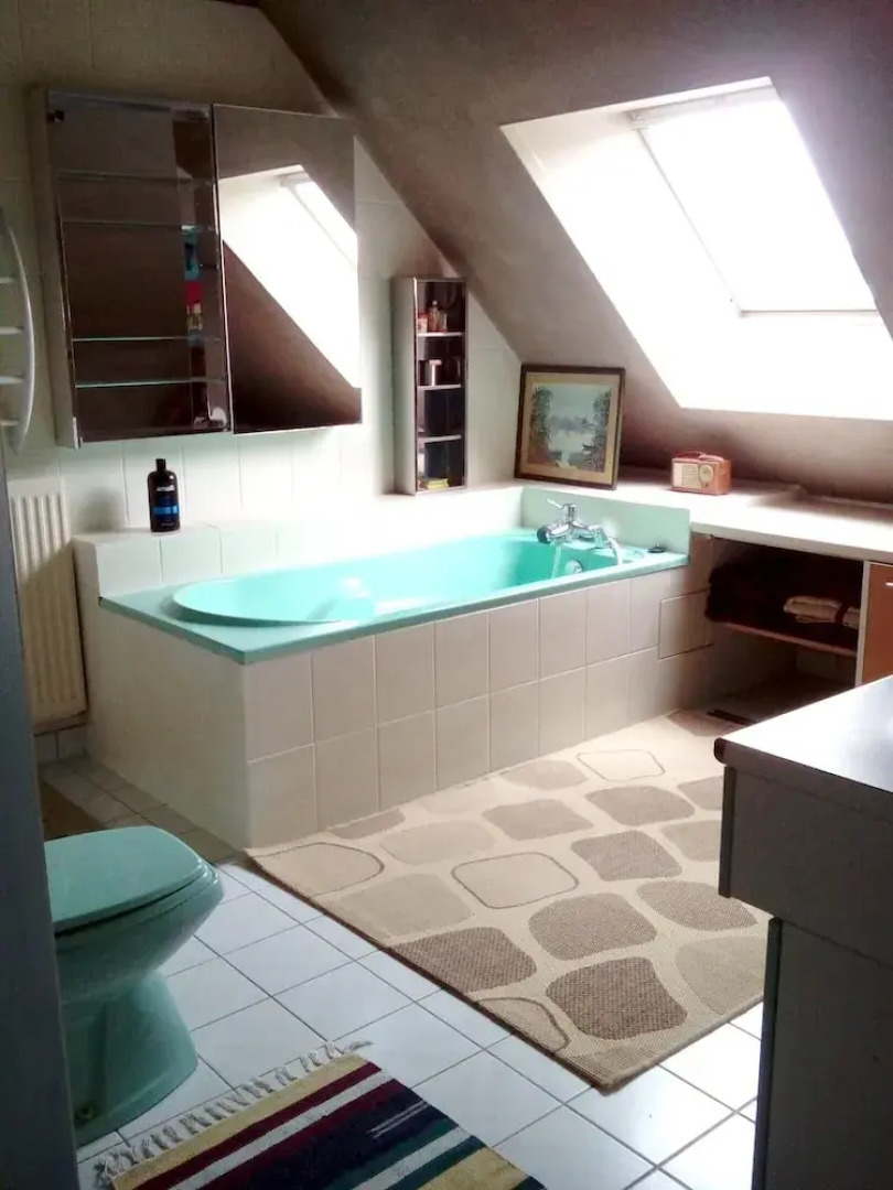 House With 3 Bedrooms in Saint-perreux, With Enclosed Garden - 40 km F