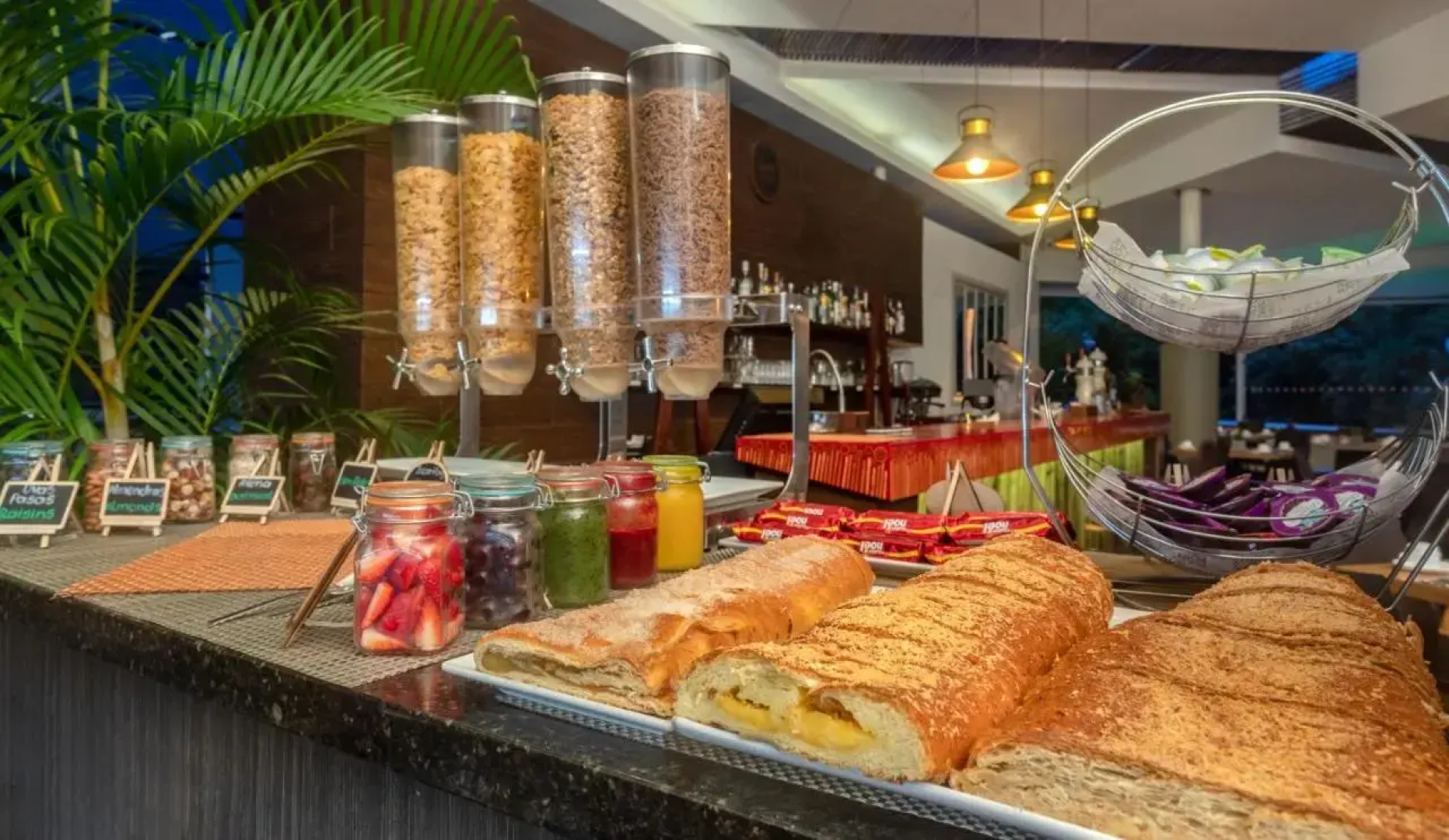 Four Points by Sheraton Medellin