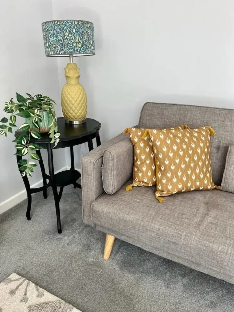 Sunny 2-Bedroom flat in Hoddesdon