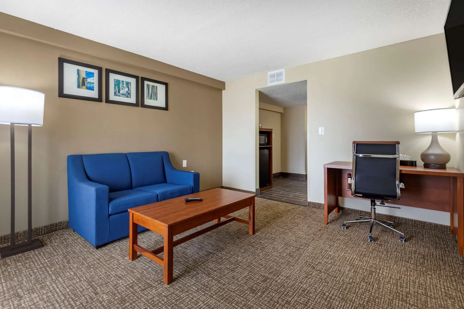 Comfort Inn & Suites Spring Lake - Fayetteville near Fort Bragg