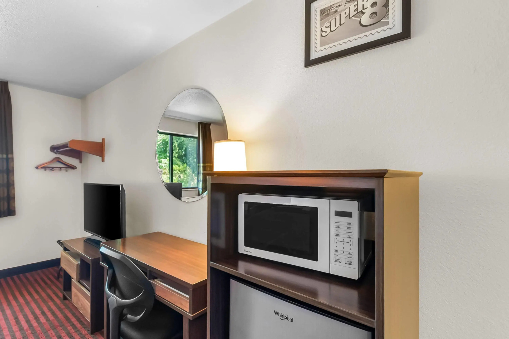 Super 8 by Wyndham Dumfries/Quantico