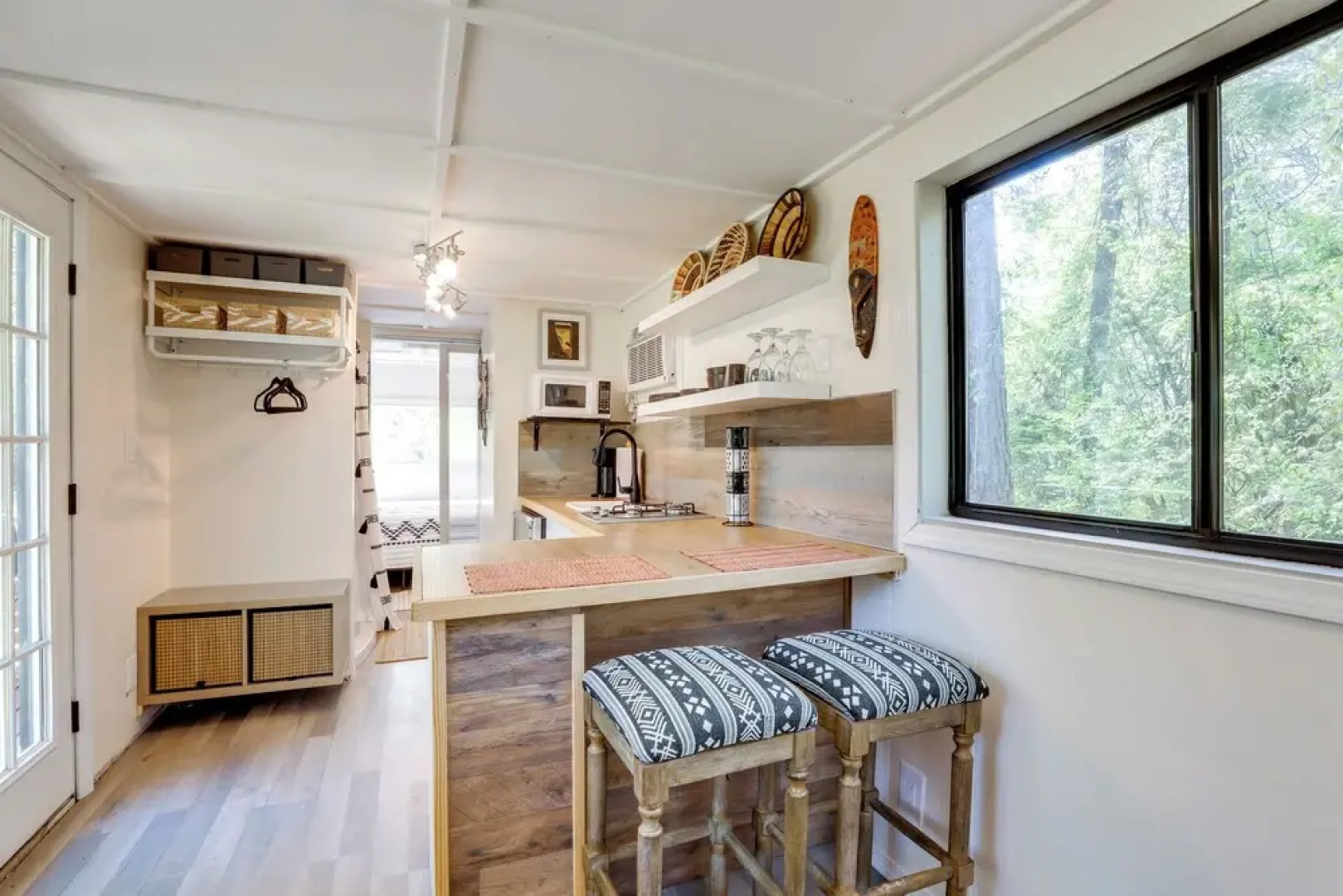 Hike On-site: Georgia Tiny Home on Farm Retreat