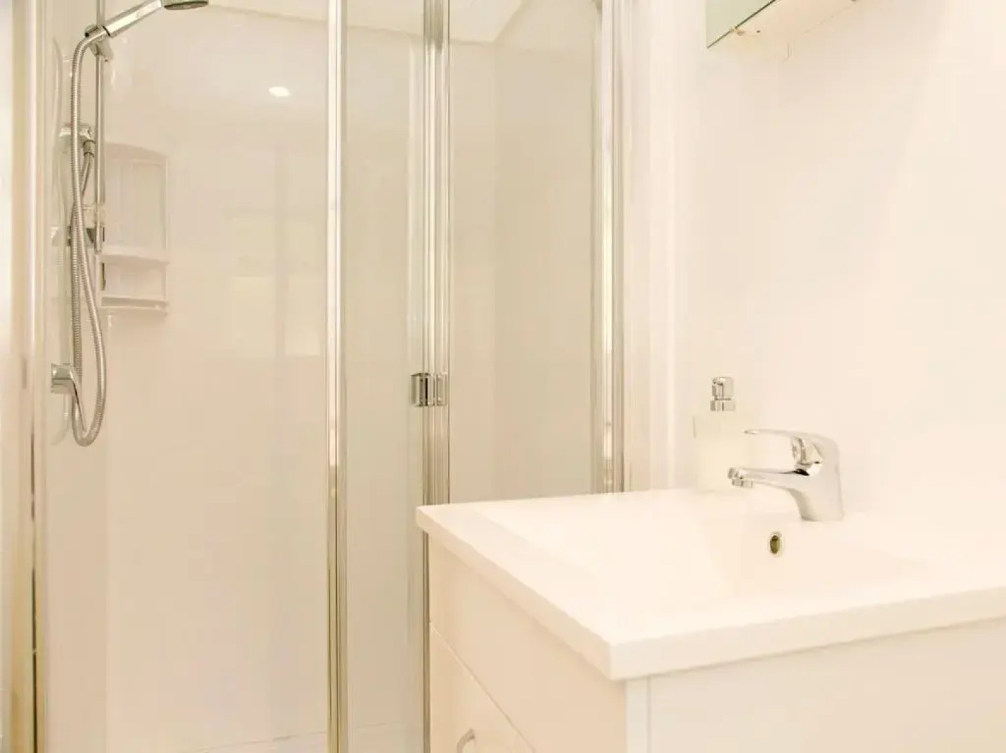 Bellbird Cottage - Lake Taupo Bach