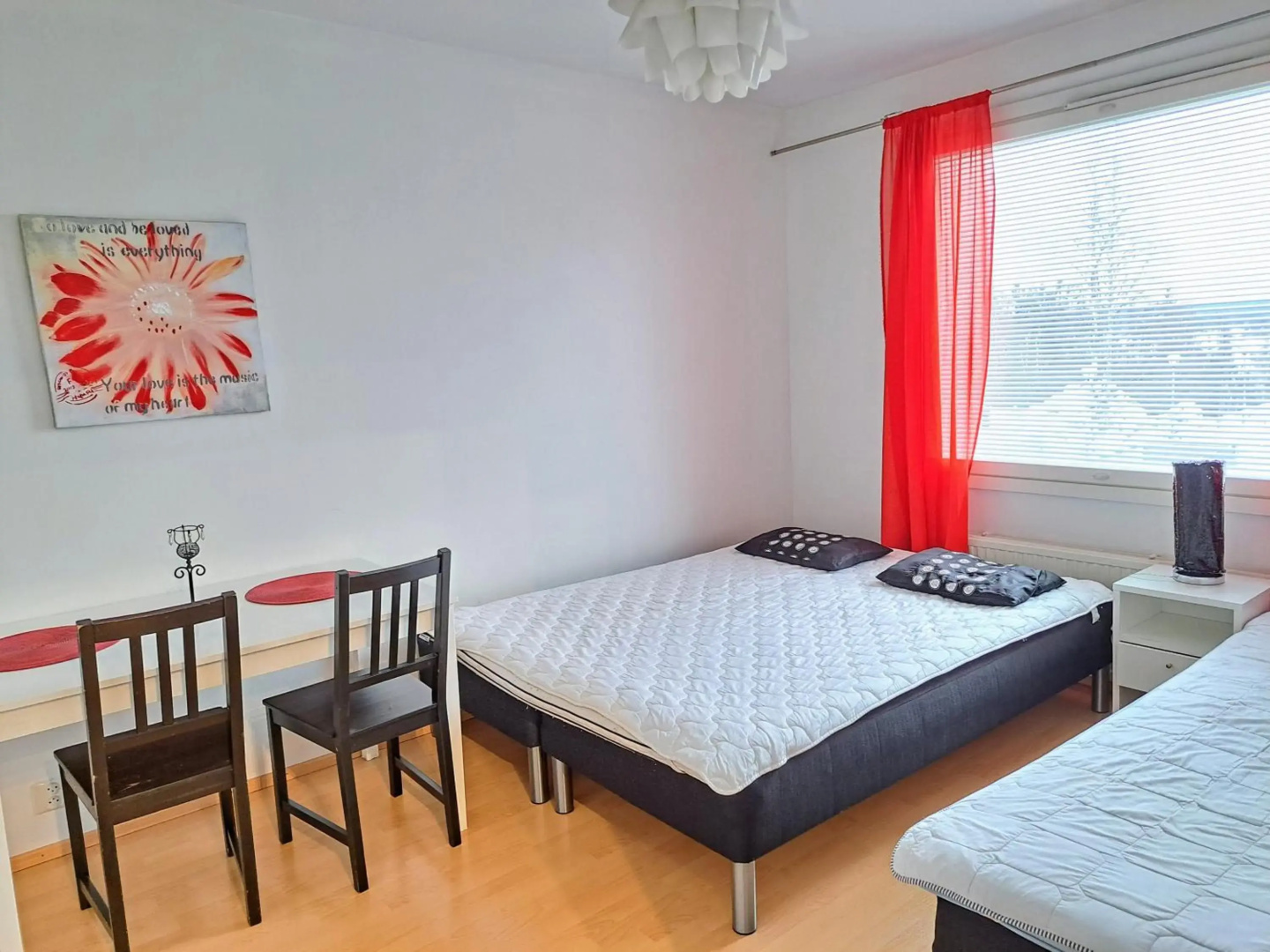 Aurora City Apartment