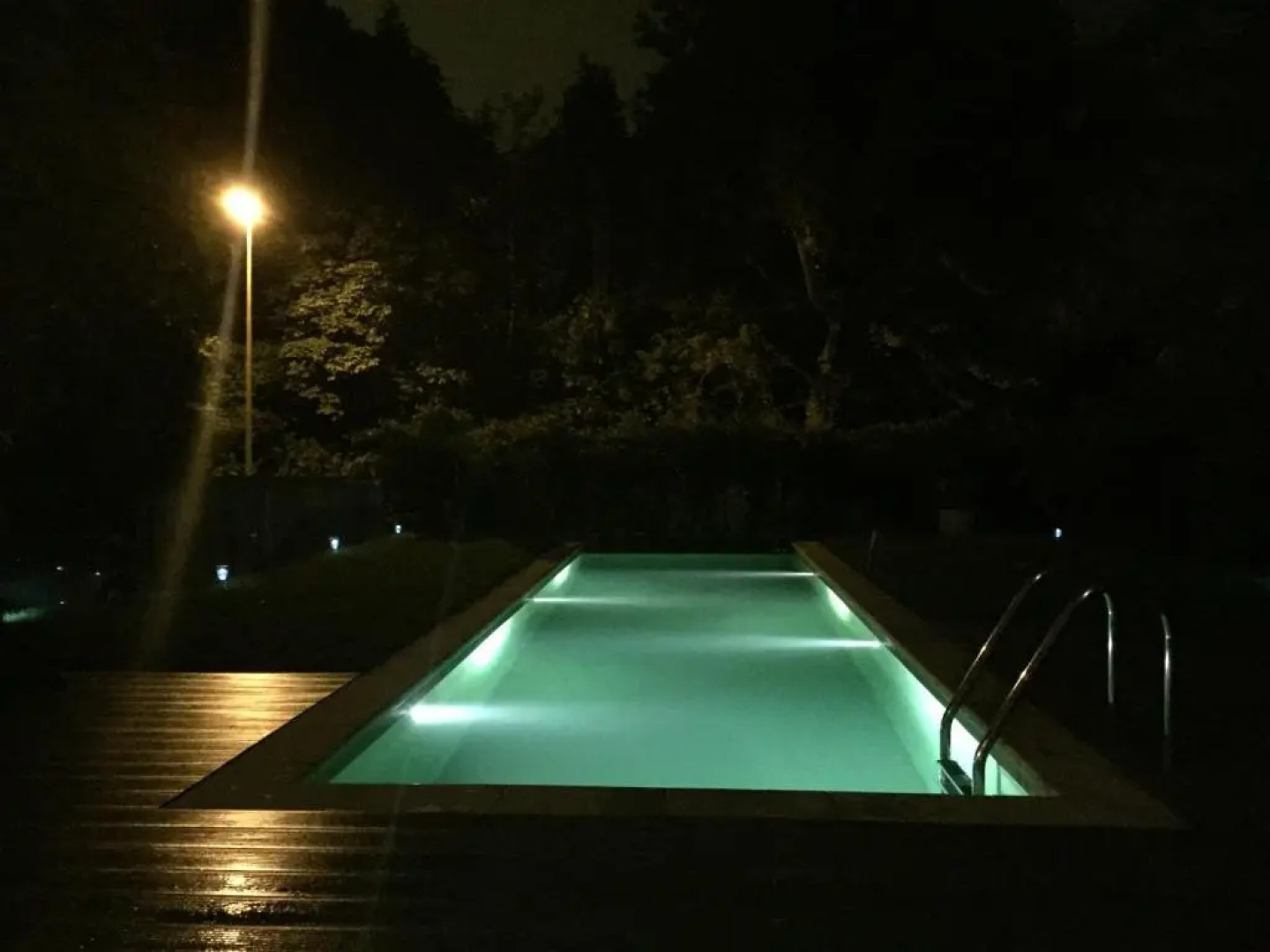 Exclusive Flats Studio Swimming-pool