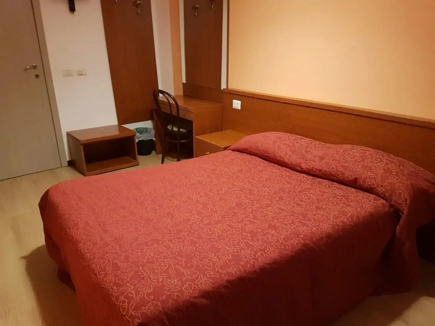 Old Milano House - Hostel