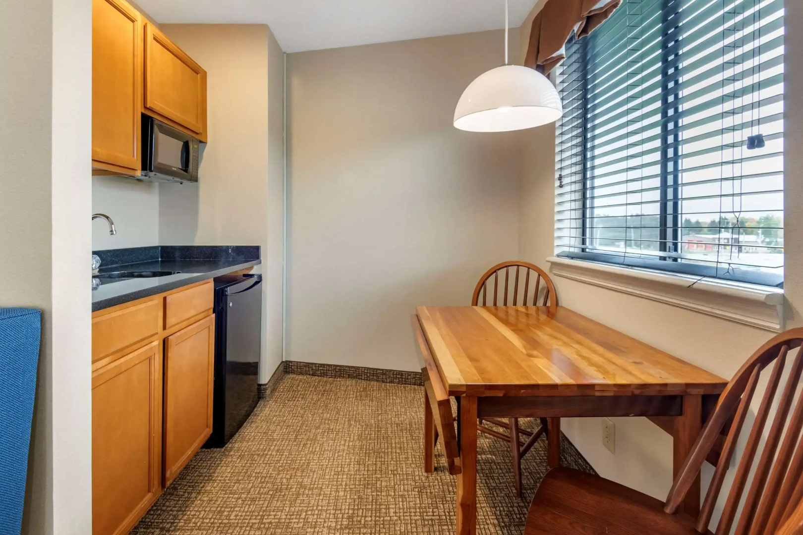 Comfort Inn & Suites Montpelier-Berlin