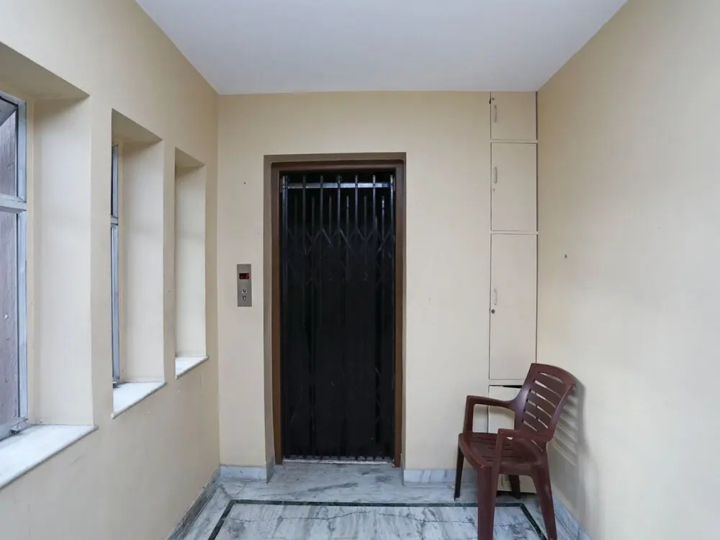 OYO 15966 Hotel Shivam