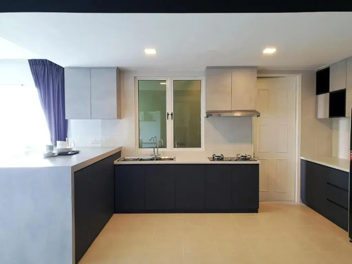 Santubong Suites B Just Like Home Damai