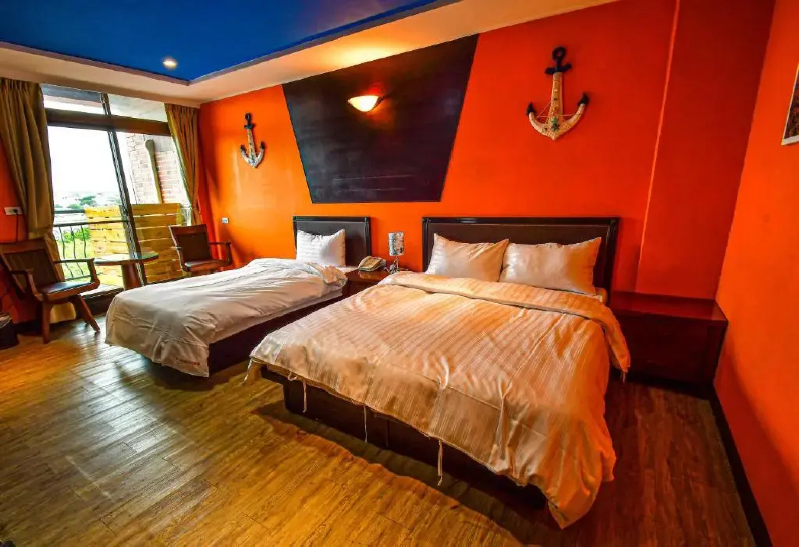 Jinsa Lakeside View Hotel