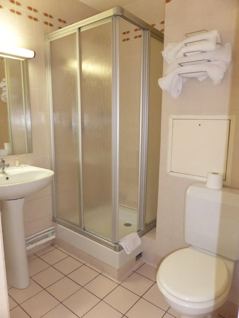 Hotel De Paris Saint Georges