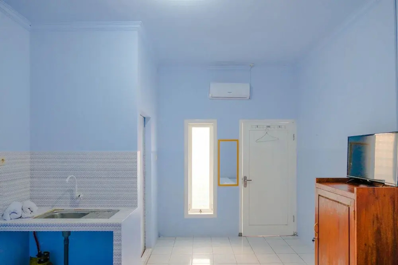 OYO 1976 Omah Kost Family