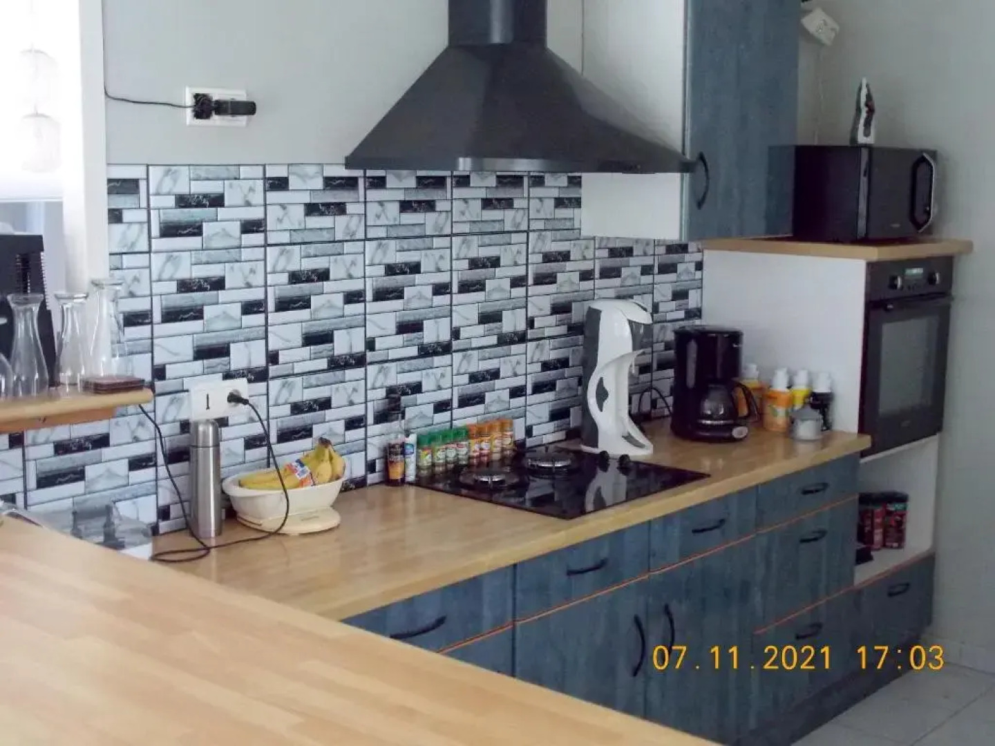 Maison de 3 chambres avec jacuzzi jardin amenage et wifi a Angoume