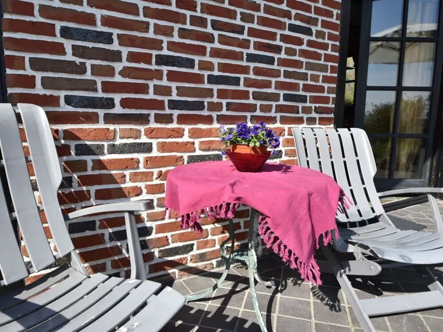 Spacious Mansion With Meadow View in Bruinisse