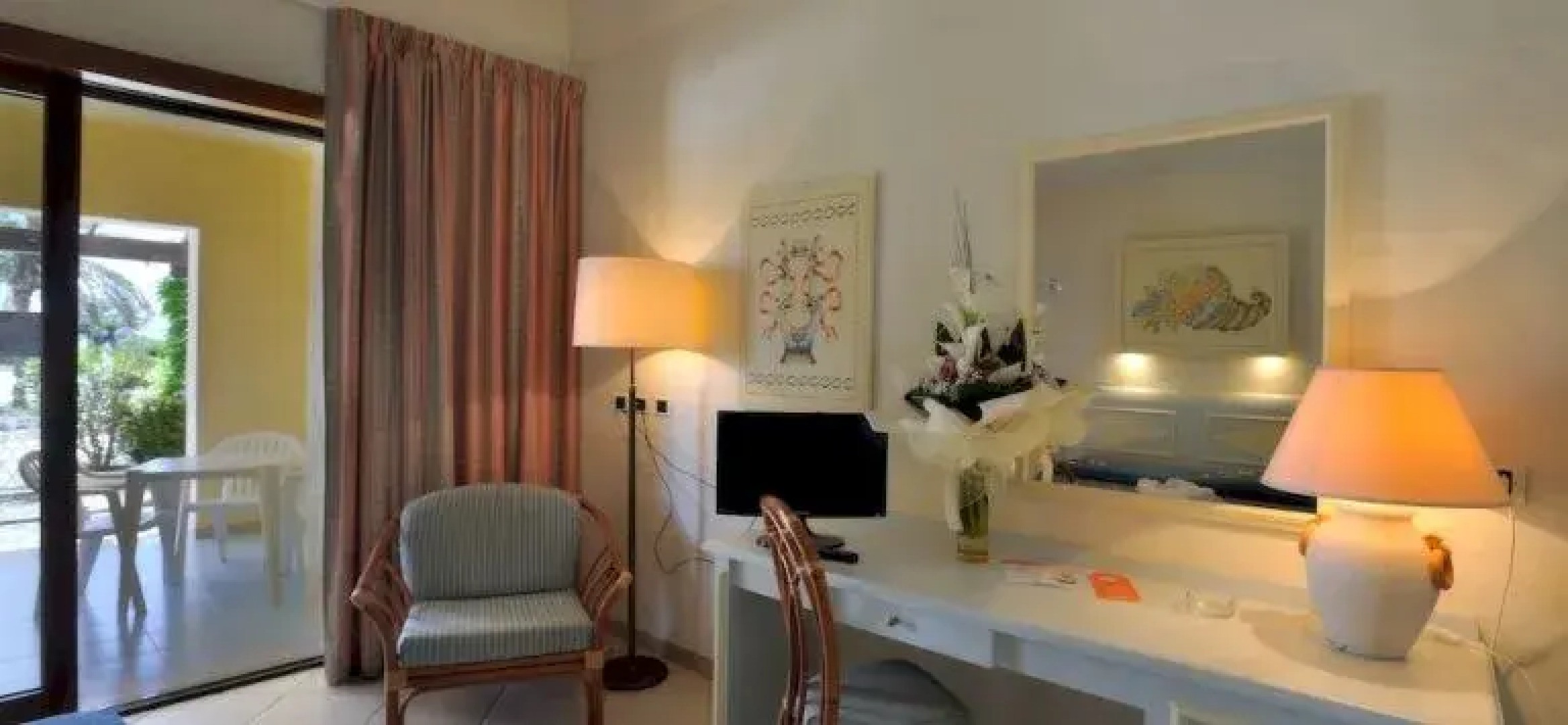 Eden Village Argonauti