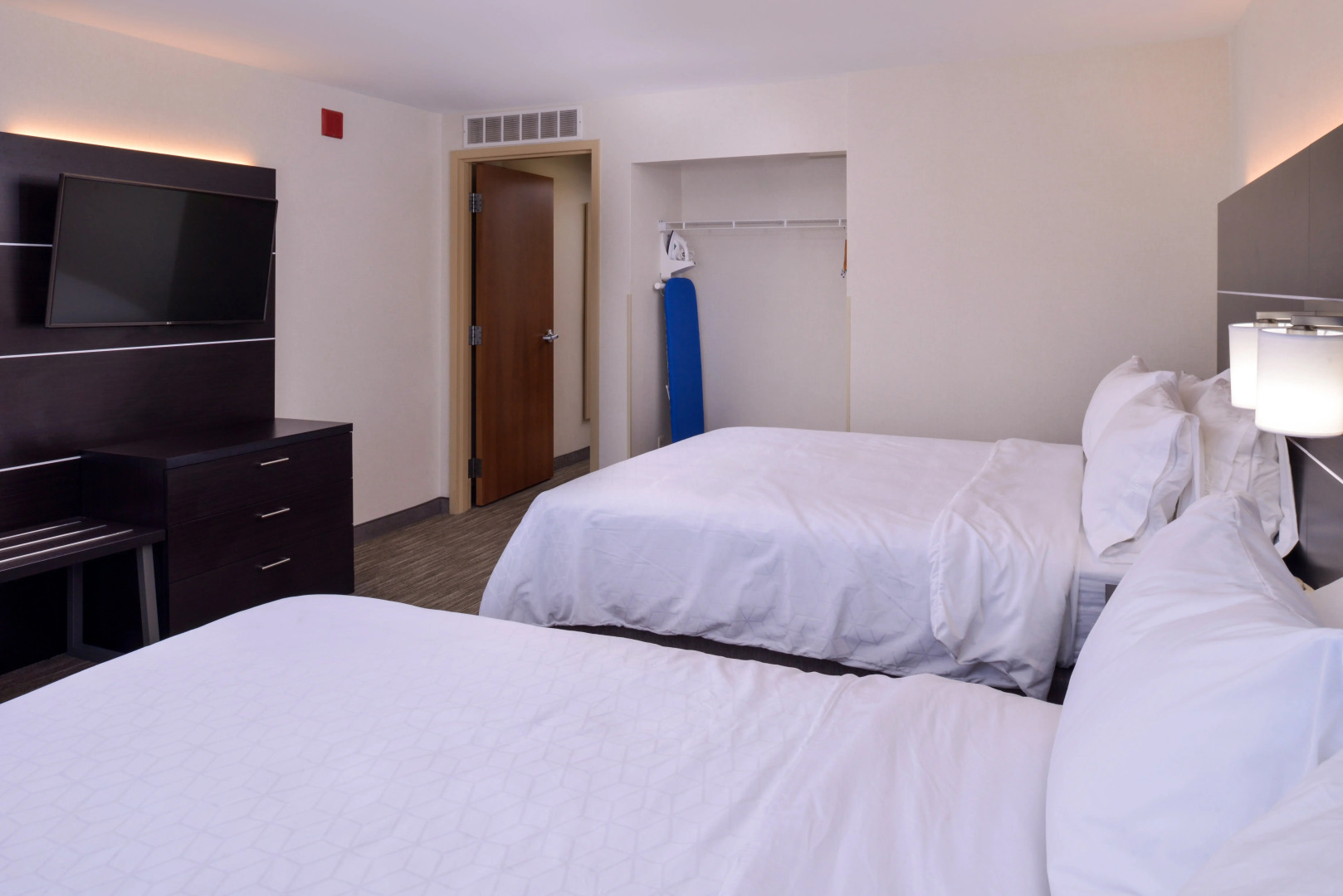 Holiday Inn Express Hotel & Suites Southfield - Detroit