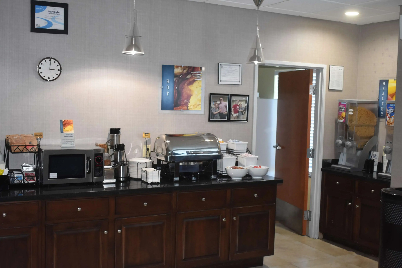 Best Western Plus Brunswick Inn & Suites