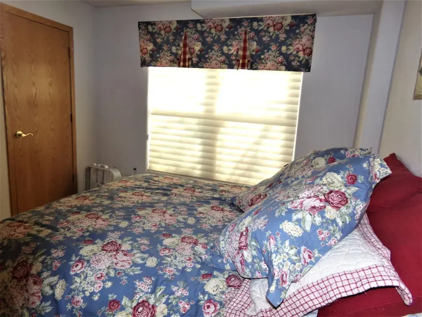 Prospector Village 4 Bed 3 Bath