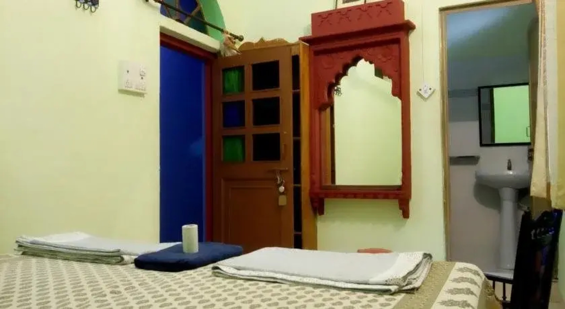 Shivam Tourist Guest House