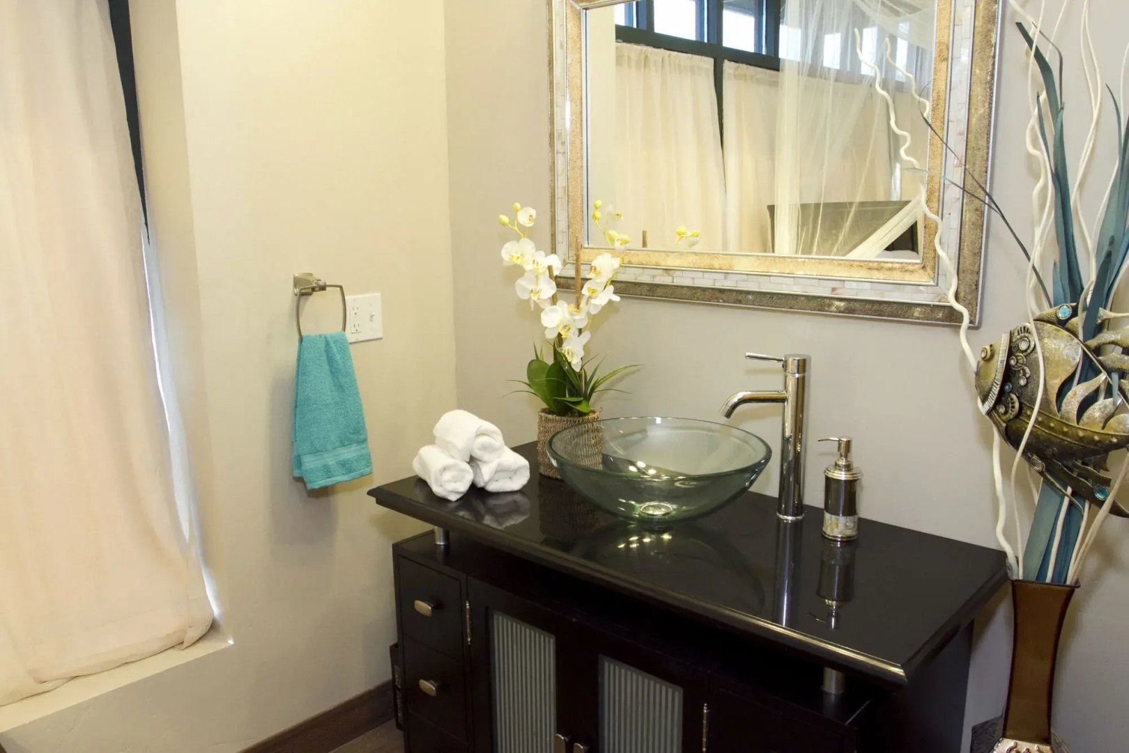 5th East Hall Bed & Breakfast