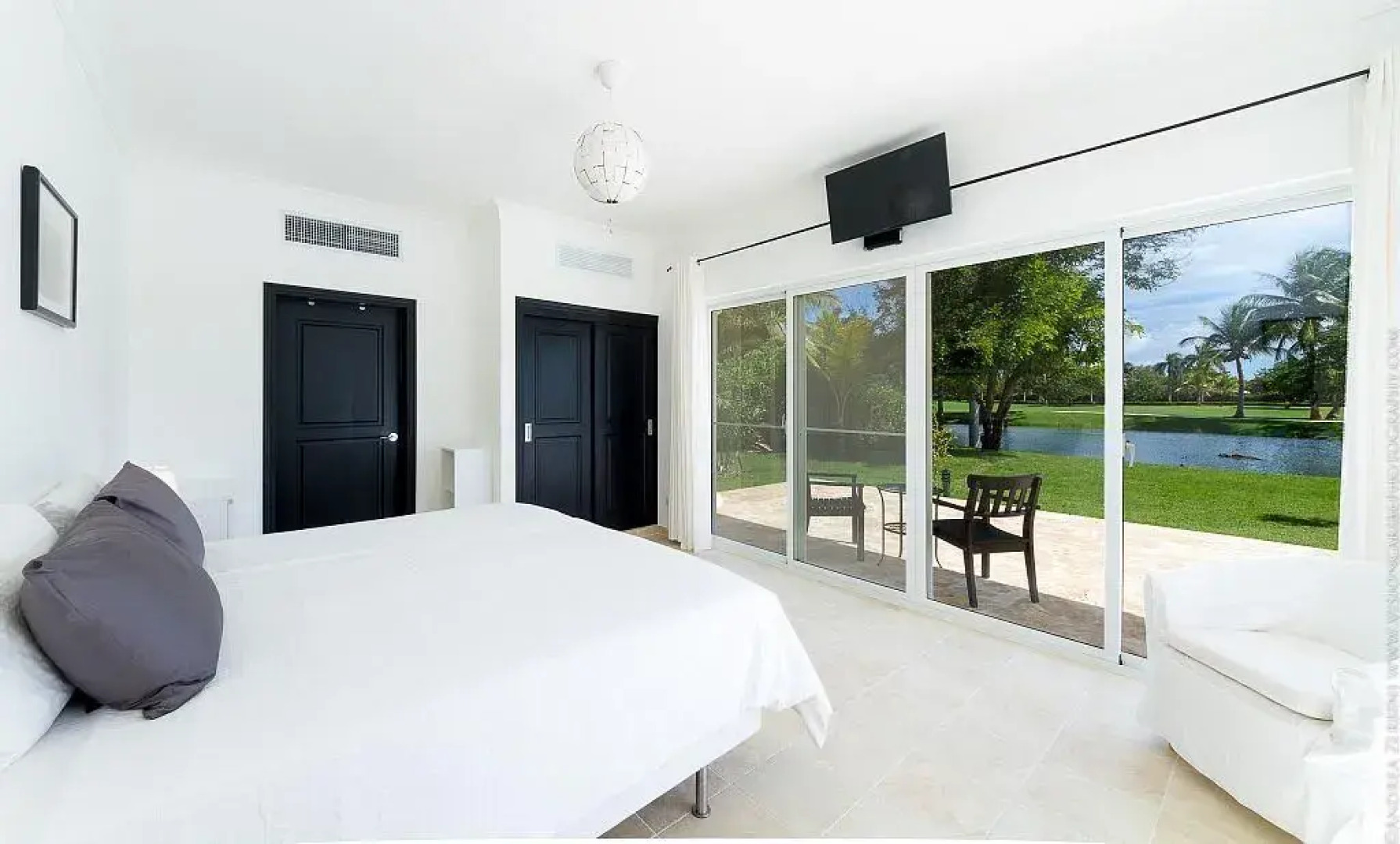 Lake View Villa - Scv 103876