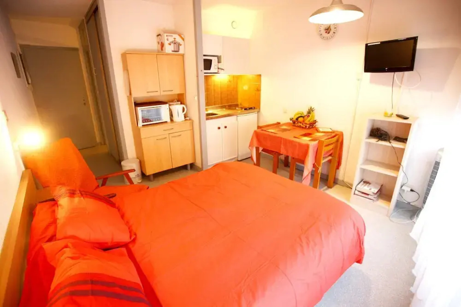 Studio in Dax, With Wonderful City View, Furnished Balcony and Wifi - 50 km From the Beach