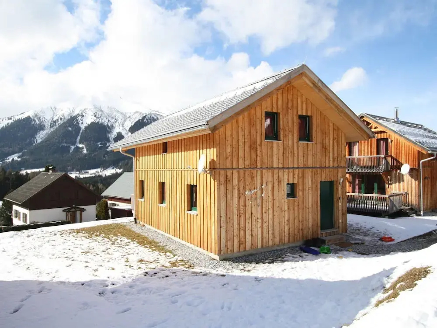 Wooden Chalet in Hohentauern with Sauna near Ski Area