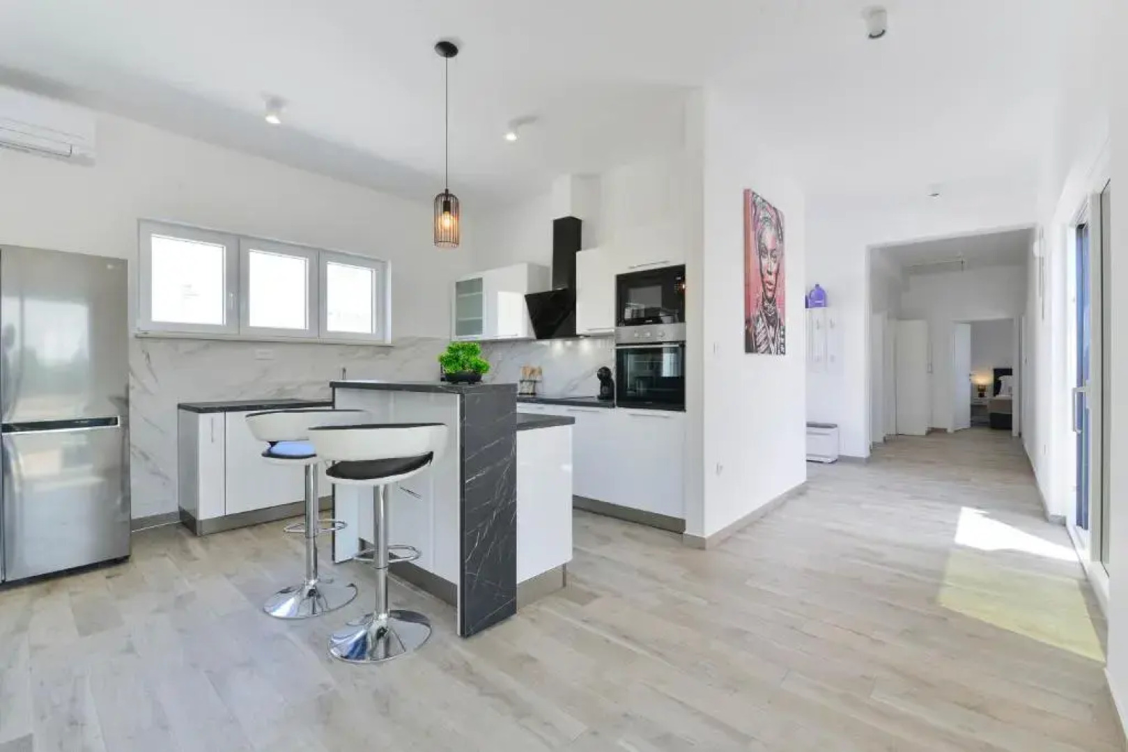 Luxury villa with pool near the beach 2