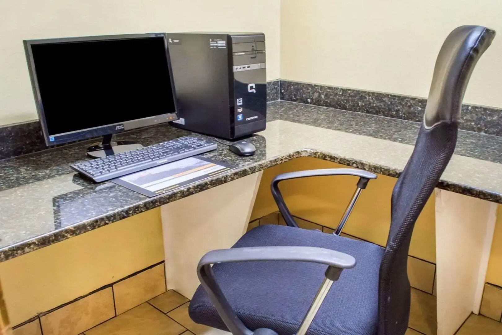 Wingate by Wyndham Dublin Near Claytor Lake State Park