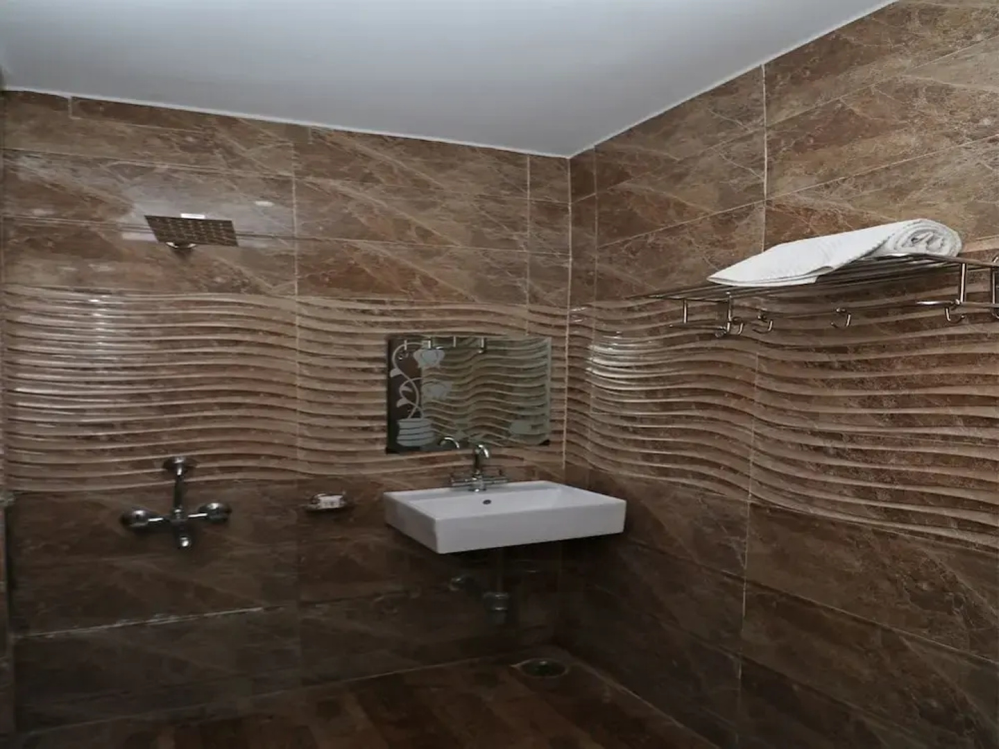 OYO 12126 Hotel Shagun Residency