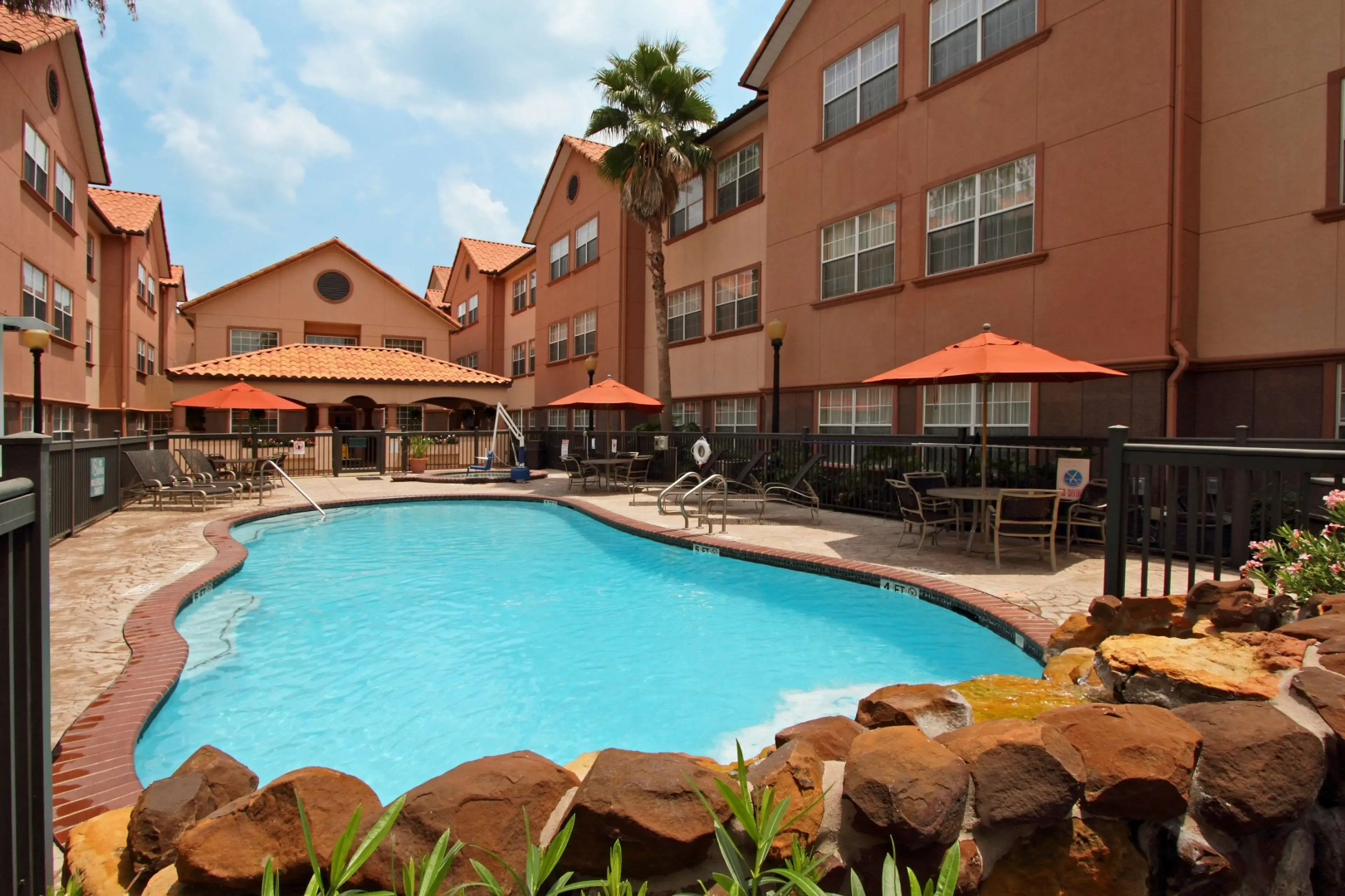Homewood Suites by Hilton Houston-Woodlands