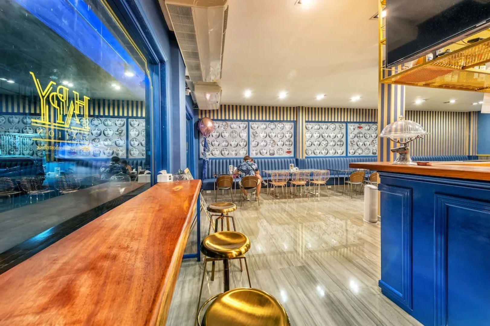 Happy Station Bangkok